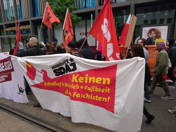 Gestern gingen wie in vielen Städten bundesweit auch in  #Hannover Hunderte auf …